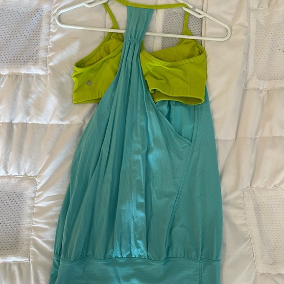 Lululemon tank with built in sports bra - Picture 2 of 2